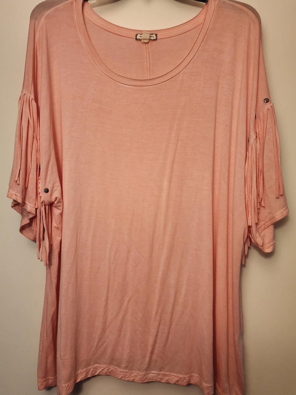 Eyeshadow Pink Fringe Sleeve Tunic Top
